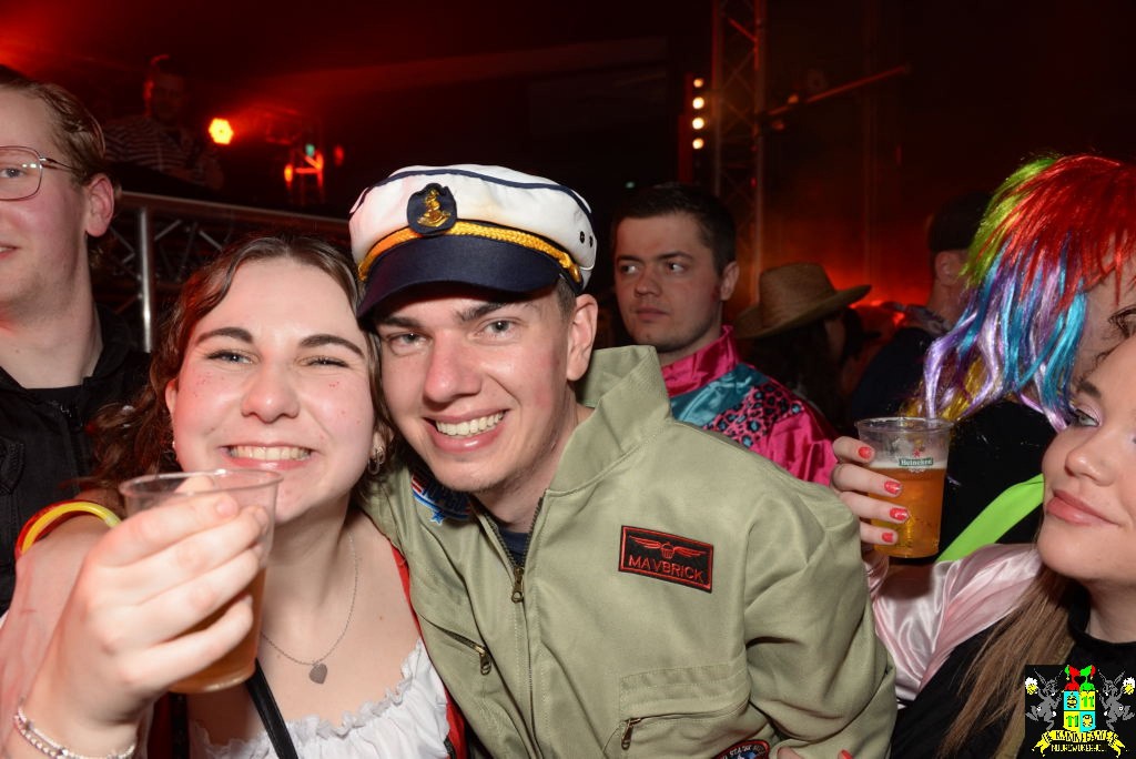 ../Images/Carnavals maandagavond in VdG 404.jpg